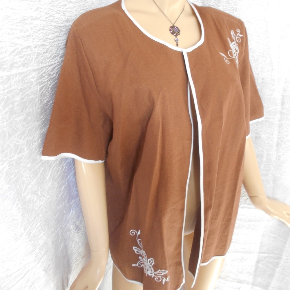 ANNA MAXWELL 24WP Brown Linen Blend Open Front Jacket, White Trim & Embroidery